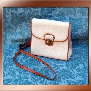 Vintage Dooney & Bourke Crossbody bag